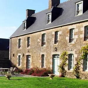 La Vieille Foulonnière : D'hôtes&permaculture Alojamento de Acomodação e Pequeno-almoço